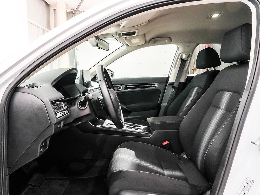 Honda Civic 2.0 HEV ELEGANCE CVT 184 5P