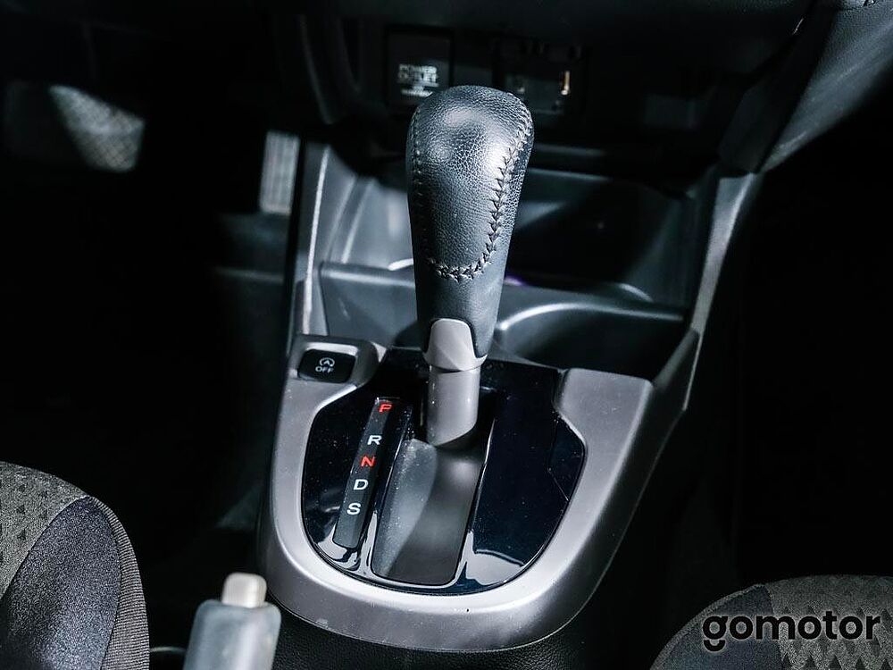 Honda Jazz 1.3 I-VTEC ELEGANCE NAV CVT 102 5P