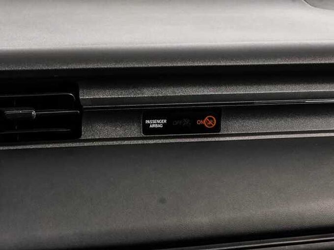 Honda  Hr-v 1.5 I-MMD HEV ELEGANCE CVT 131 5P