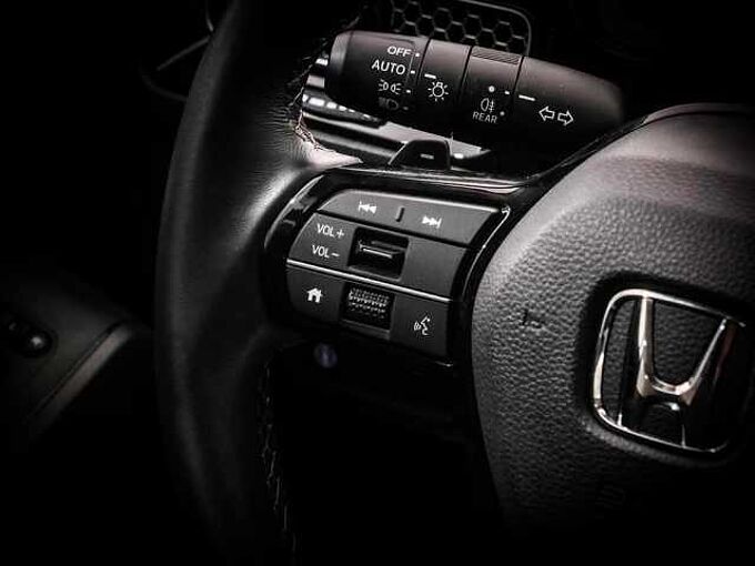 Honda  Civic 2.0 HEV ELEGANCE CVT 184 5P