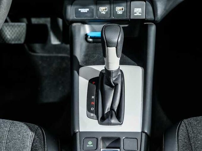 Honda Jazz 1.5 I-MMD HEV ELEGANCE 109 5P